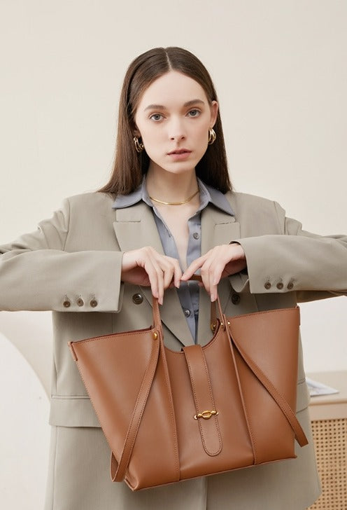 Cowhide Large Capacity Women's Tote Bag