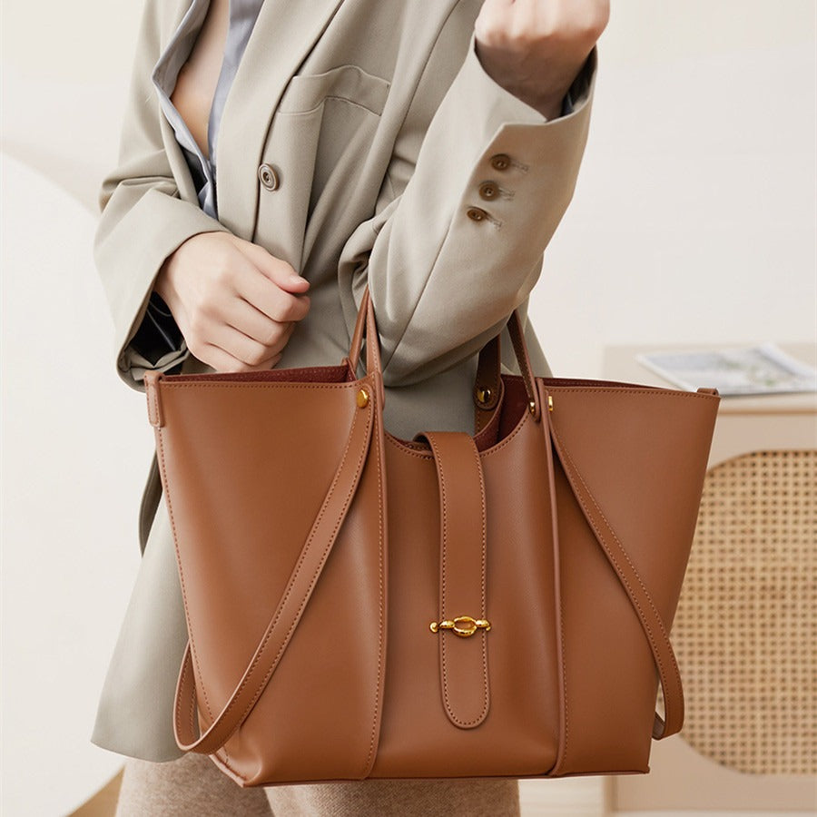 Cowhide Large Capacity Women's Tote Bag