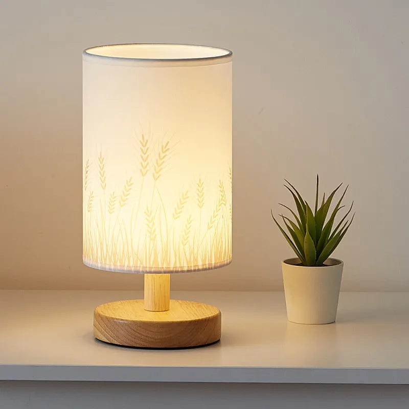 Simple and modern Nordic lamp