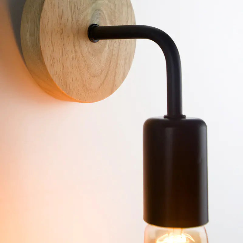 Modern minimalist iron wall lamp