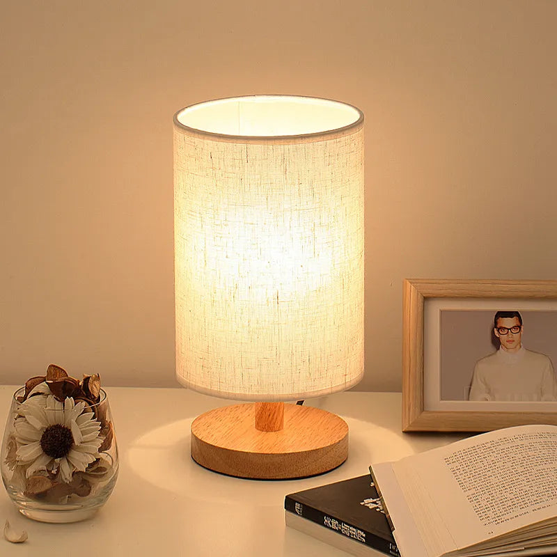 Simple and modern Nordic lamp