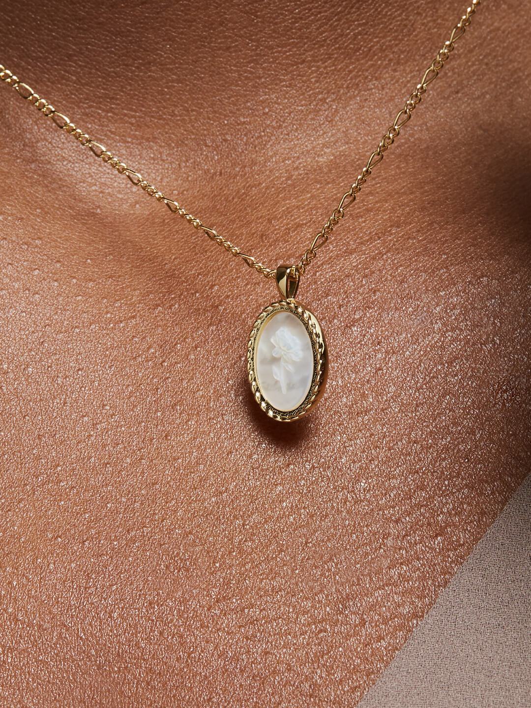 Oval Rose Embossed Necklace - S925 silver